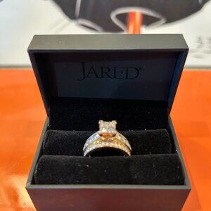 Jared Diamond Engagement Ring 2-5/8 CT Tw Princess/Round 14K Yellow Gold